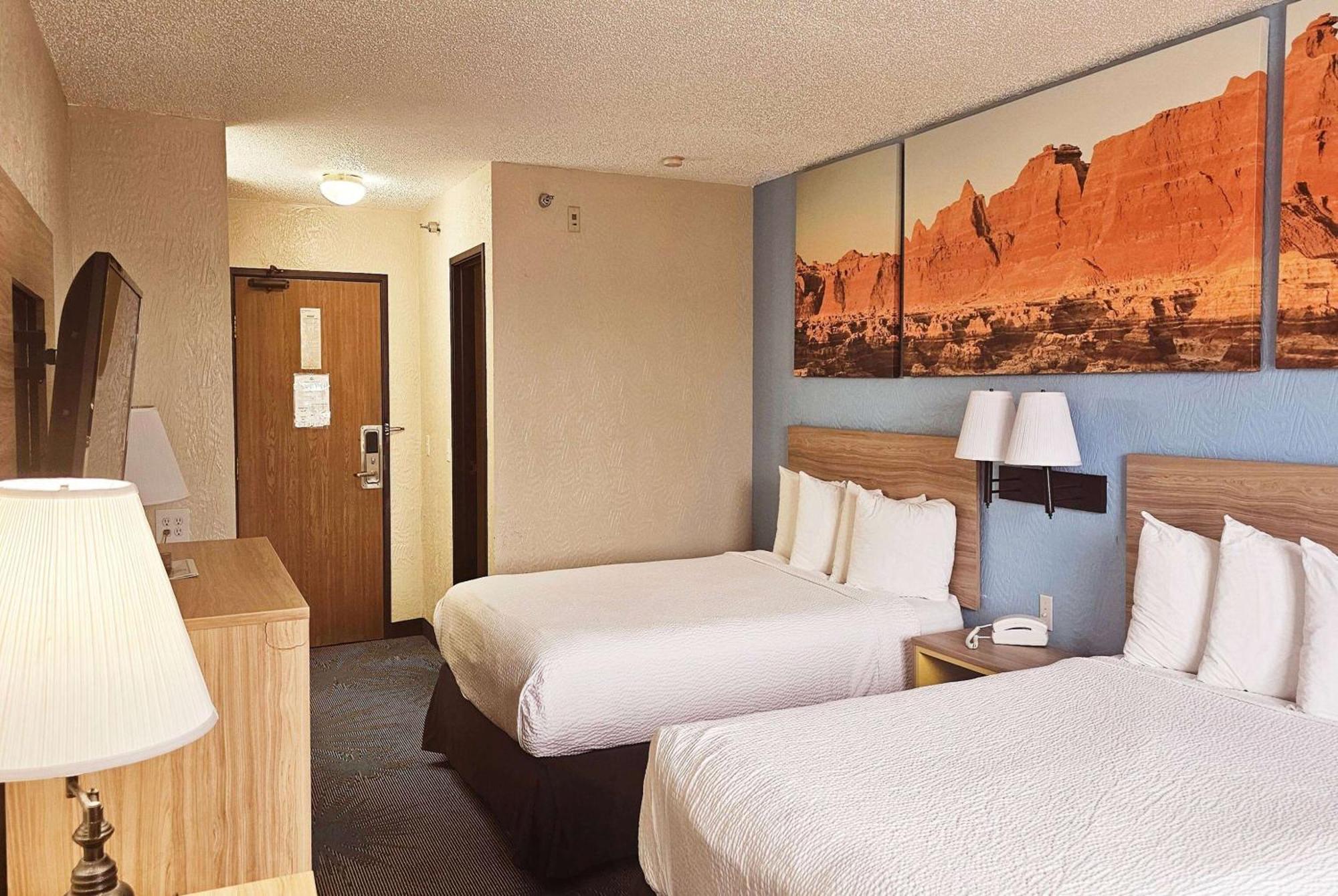 Days Inn By Wyndham Ozark Springfield Eksteriør bilde